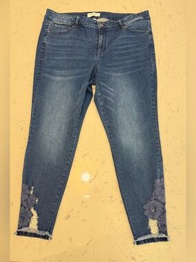 Lane Bryant Plus Size 20 Mid Rise Super Stretch Skinny Slim Jeans Lace Embellish